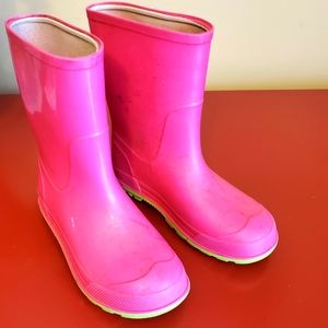 Girls Hot Pink Rain Boots/Green Soles, Size 11/12.
